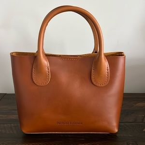 Portland Leather Goods Raindrop Crossbody Bag, NEW, Honey 🍯